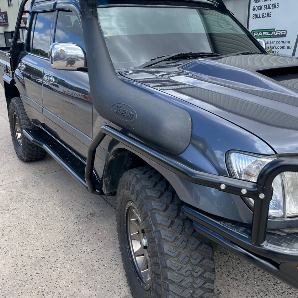 105 Series Toyota Landcruiser Revolution Rock Sliders & Rails