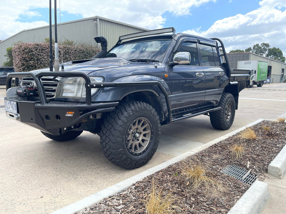 100 Series IFS Toyota Landcruiser Revolution Rock Sliders & Rails