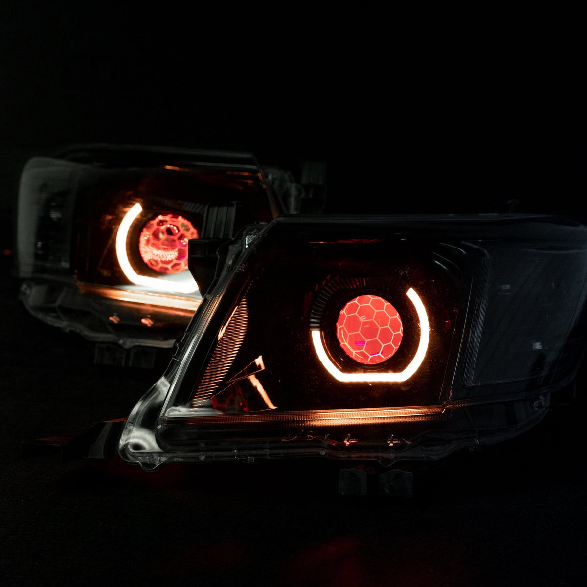 Bushdoof - Toyota Hilux N70 Bi - LED Projector Headlights - 4X4OC™ | 4x4 Offroad Centre