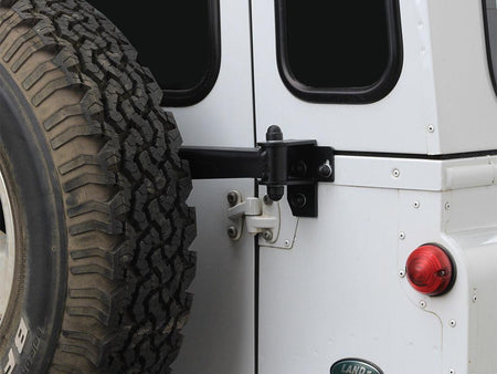 Front Runner - Land Rover Defender 90/110 (1983 - 2016) Station Wagon Spare Wheel Carrier - by Front Runner - 4X4OC™ | 4x4 Offroad Centre