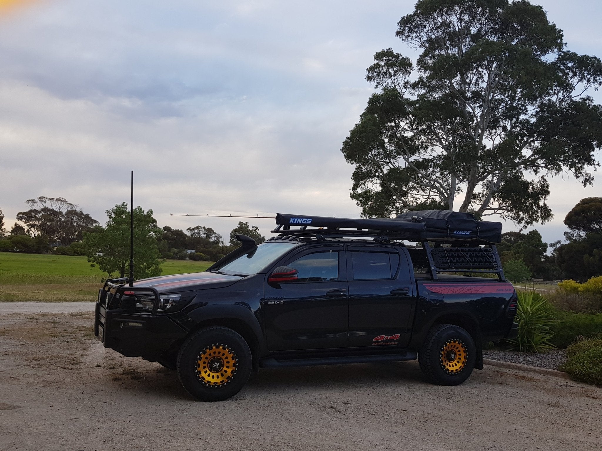 OzRoo - Toyota Hilux (2015 - 2024) OzRoo Tub Rack - Half Height & Full Height - 4X4OC™ | 4x4 Offroad Centre