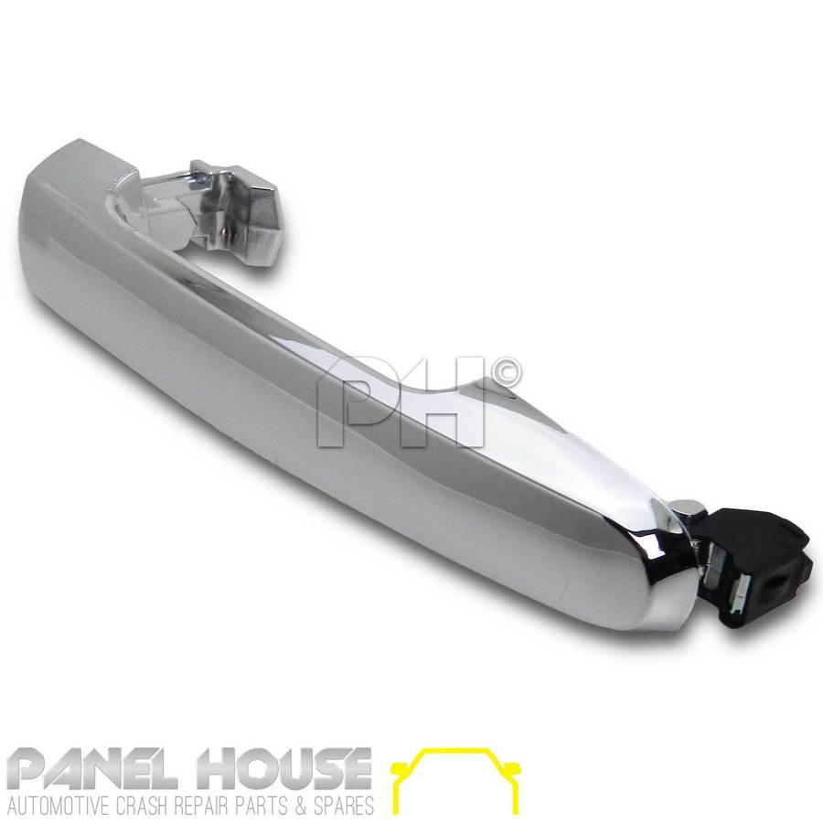 Panel House - Door Handle RIGHT Outer Front Chrome With Lock Hole NEW Fits Toyota Hilux 11 - 13 - 4X4OC™ | 4x4 Offroad Centre