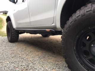 PHAT Bars - Isuzu D - Max 2012 - 2020 ANGLED Rock Sliders / Side Steps - Powdercoated - 4X4OC™ | 4x4 Offroad Centre