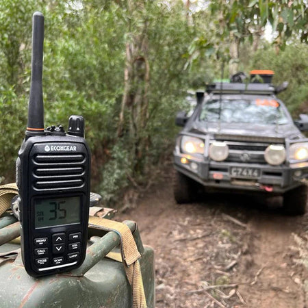 Carbon Offroad - ECOXGEAR ECOXTALK 5.0W MAX Output Power EXG500 UHF CB Handheld Radio - 4x4 Offroad Centre